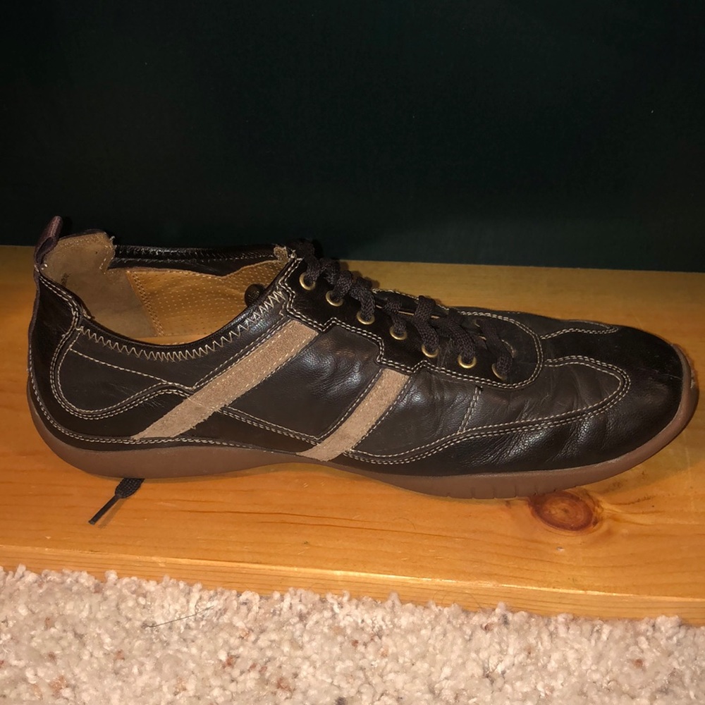 Cole haan brown casual shoes